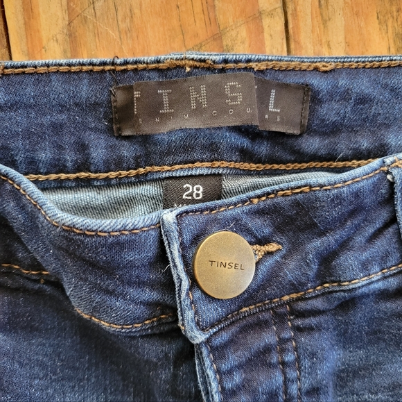 Tinsel Rolled Leg Ripped Jeans size 28 - Picture 3 of 8